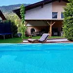 Schernhof Hoamatzeit - Tiroler Bauernhof Апартаменти