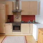 Schernhof Hoamatzeit - Tiroler Bauernhof * Зелль