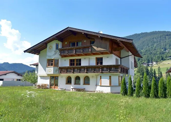 Schernhof Hoamatzeit - Tiroler Bauernhof *