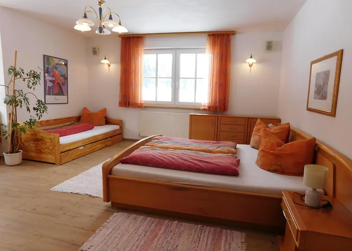 Apartamento Schernhof Hoamatzeit - Tiroler Bauernhof *