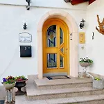 Schernhof Hoamatzeit - Tiroler Bauernhof Apartment
